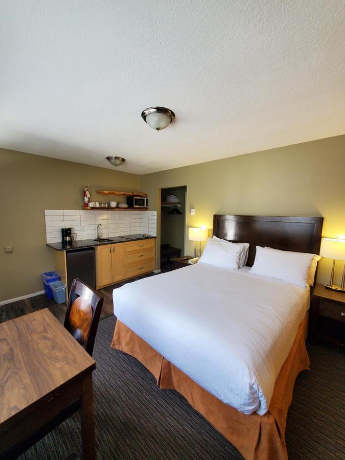 Alpine Inn & Suites Nelson Kültér fotó
