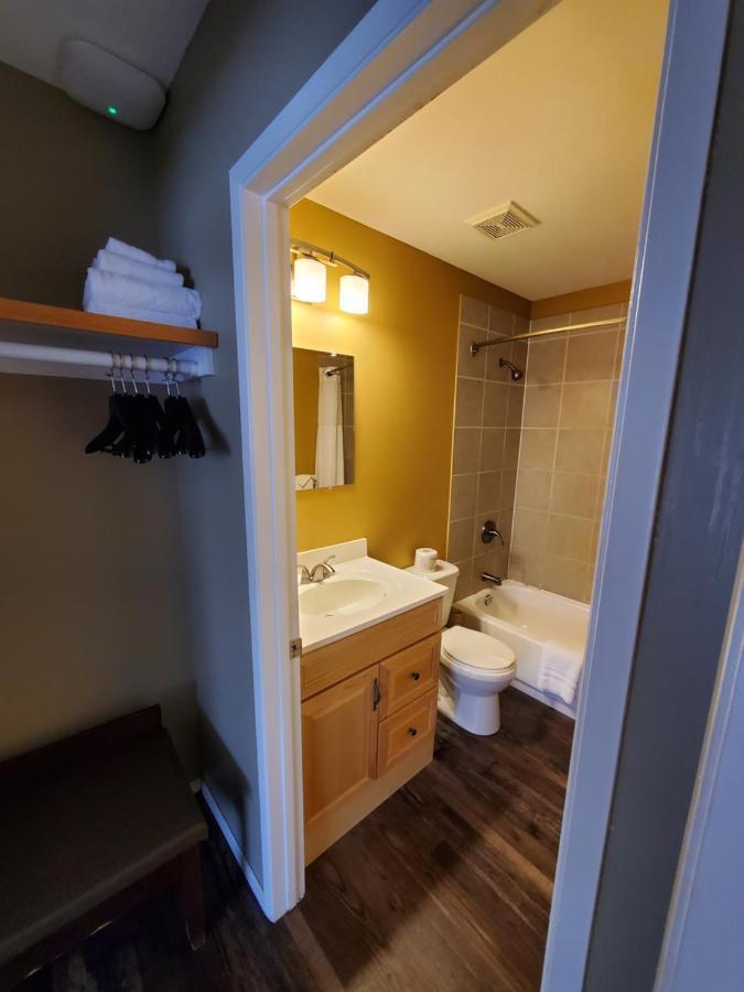 Alpine Inn & Suites Nelson Kültér fotó