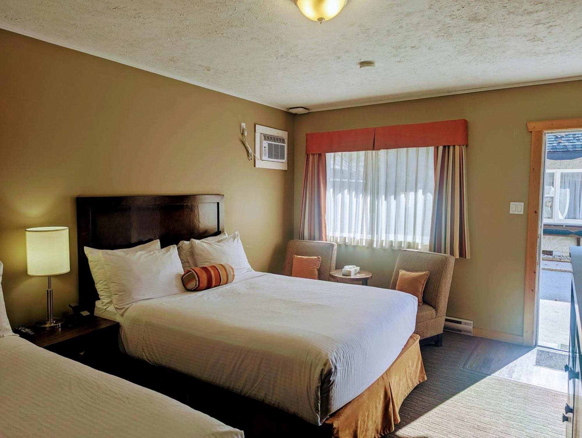 Alpine Inn & Suites Nelson Kültér fotó