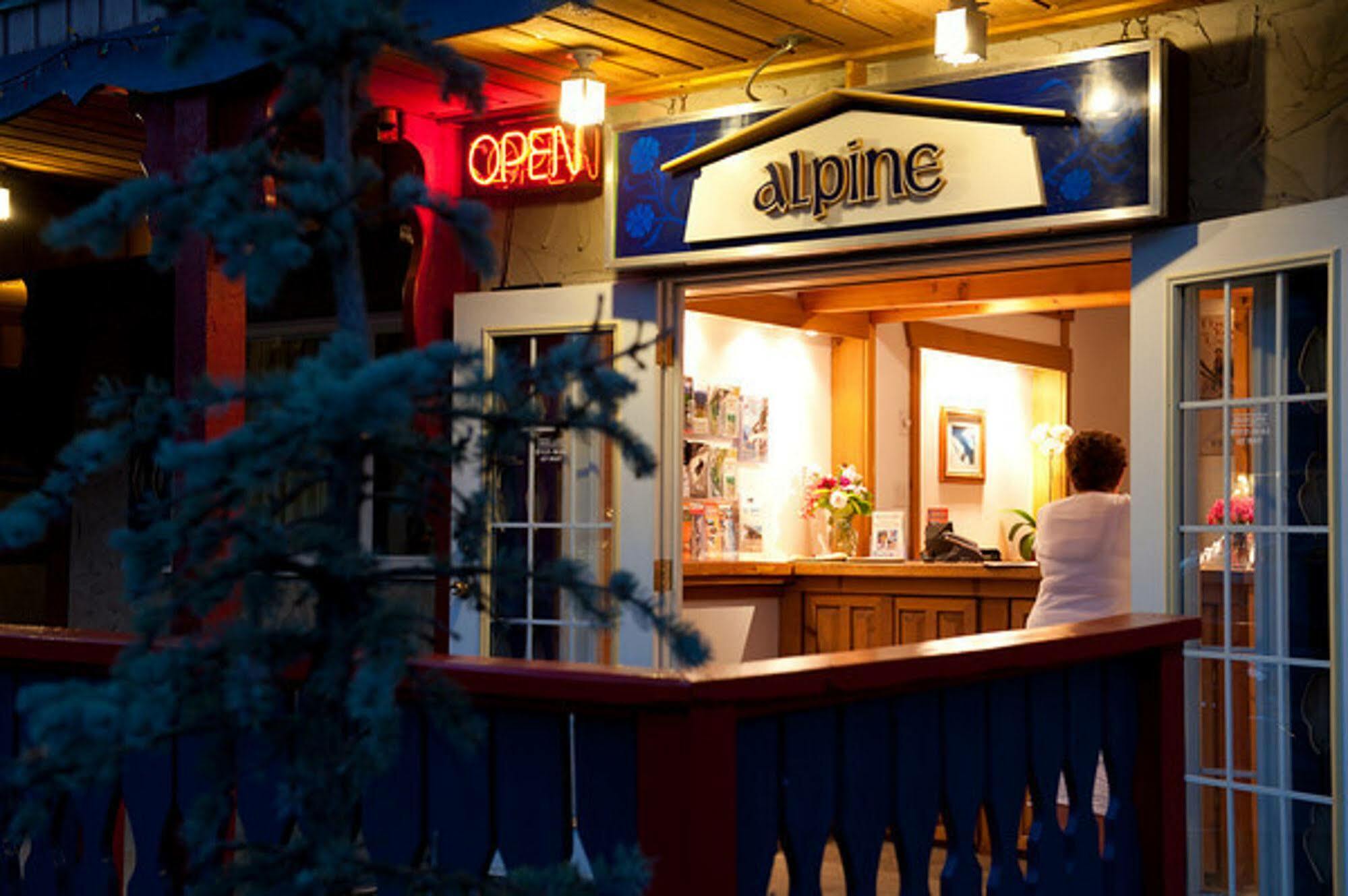 Alpine Inn & Suites Nelson Kültér fotó