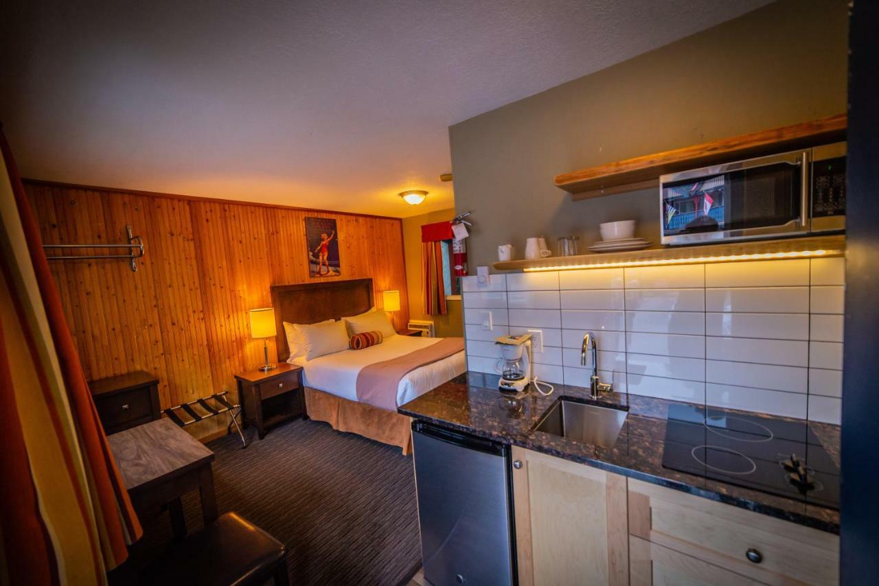 Alpine Inn & Suites Nelson Kültér fotó