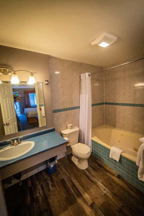 Alpine Inn & Suites Nelson Kültér fotó